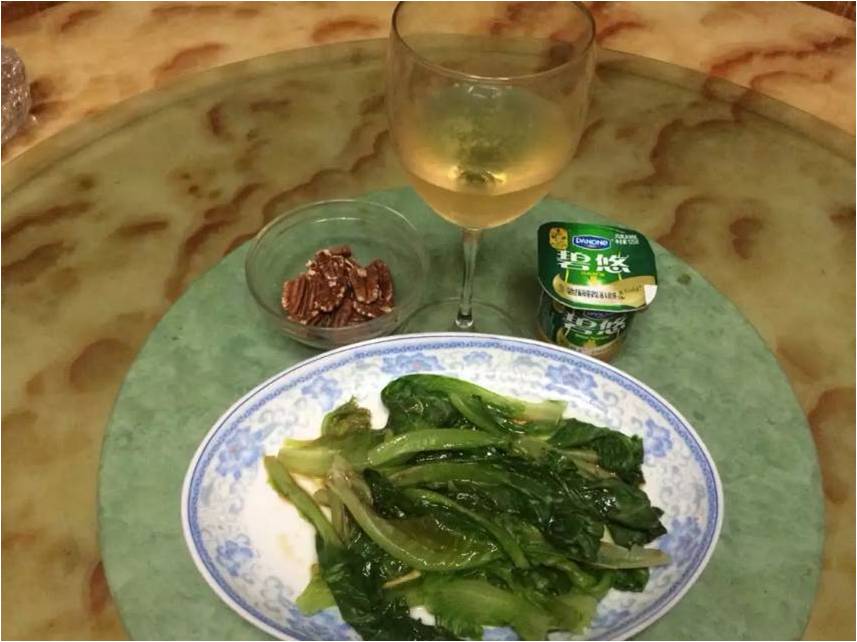 這是我的營養(yǎng)餐，還是你的營養(yǎng)餐，給你的作物也做做營養(yǎng)餐吧